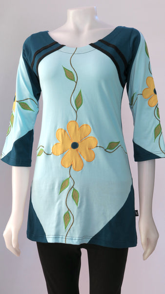 Cotton Flower 3/4  Sleeve Top