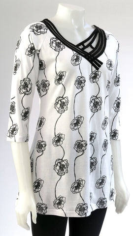 TT-T22310-WH Organic Cotton Poppy Print V-neck 3/4 Sleeve Top