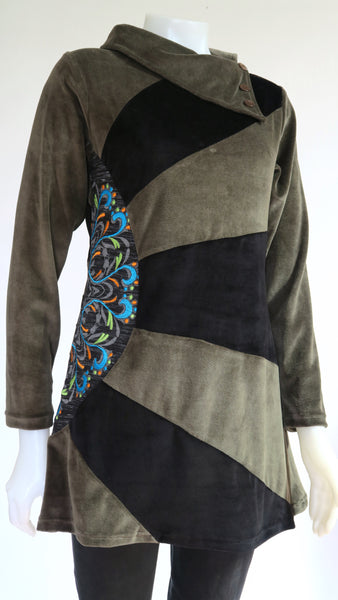 TT-T22919-OL Emb. Velvet   Tunic
